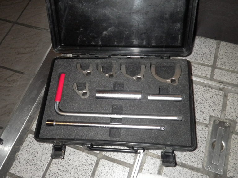 SANEI 水栓用工具 立水栓締付工具セット マルチタイプ 14サイズのナットに対応 R3510S SANEI 立水栓締付工具セット : SANEI(サンエイ) 水栓用